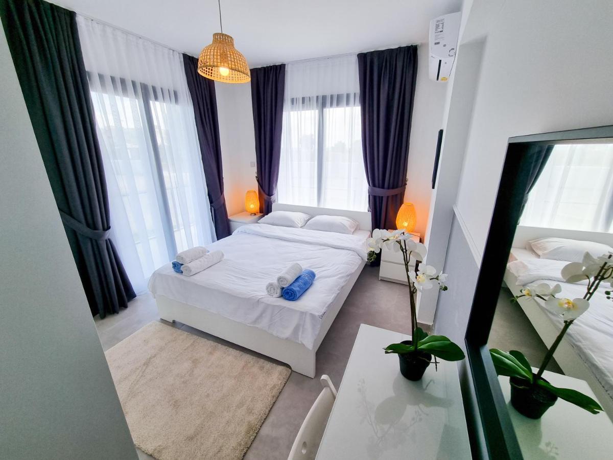 Helena Pool Apartments In Caesar Blue Resort Including Breakfast Available Till 4Pm, Gym, Heated Swimming Pool, Hammam, Sauna Rizokarpaso Eksteriør bilde